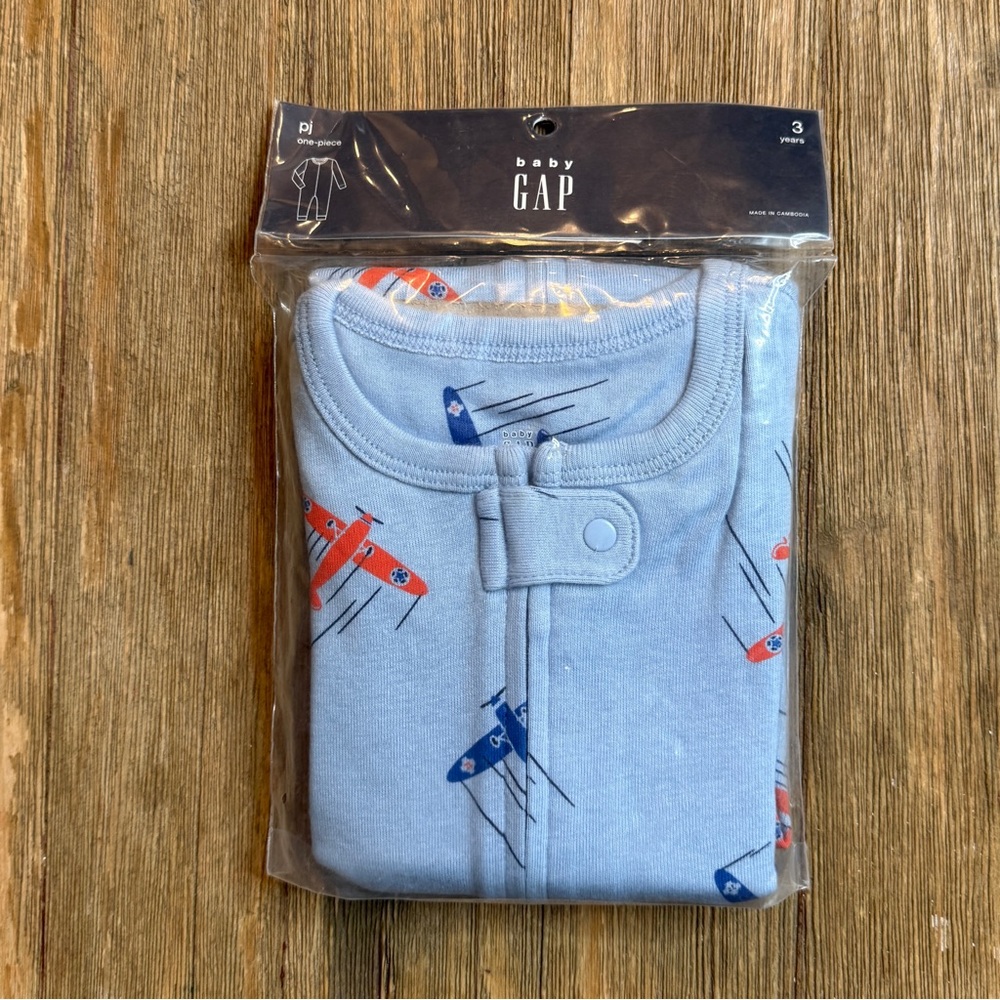 Gap Kids Baby Blue Onesie with Airplane Print, Zip One Piece, No Feet, 3T, NIB